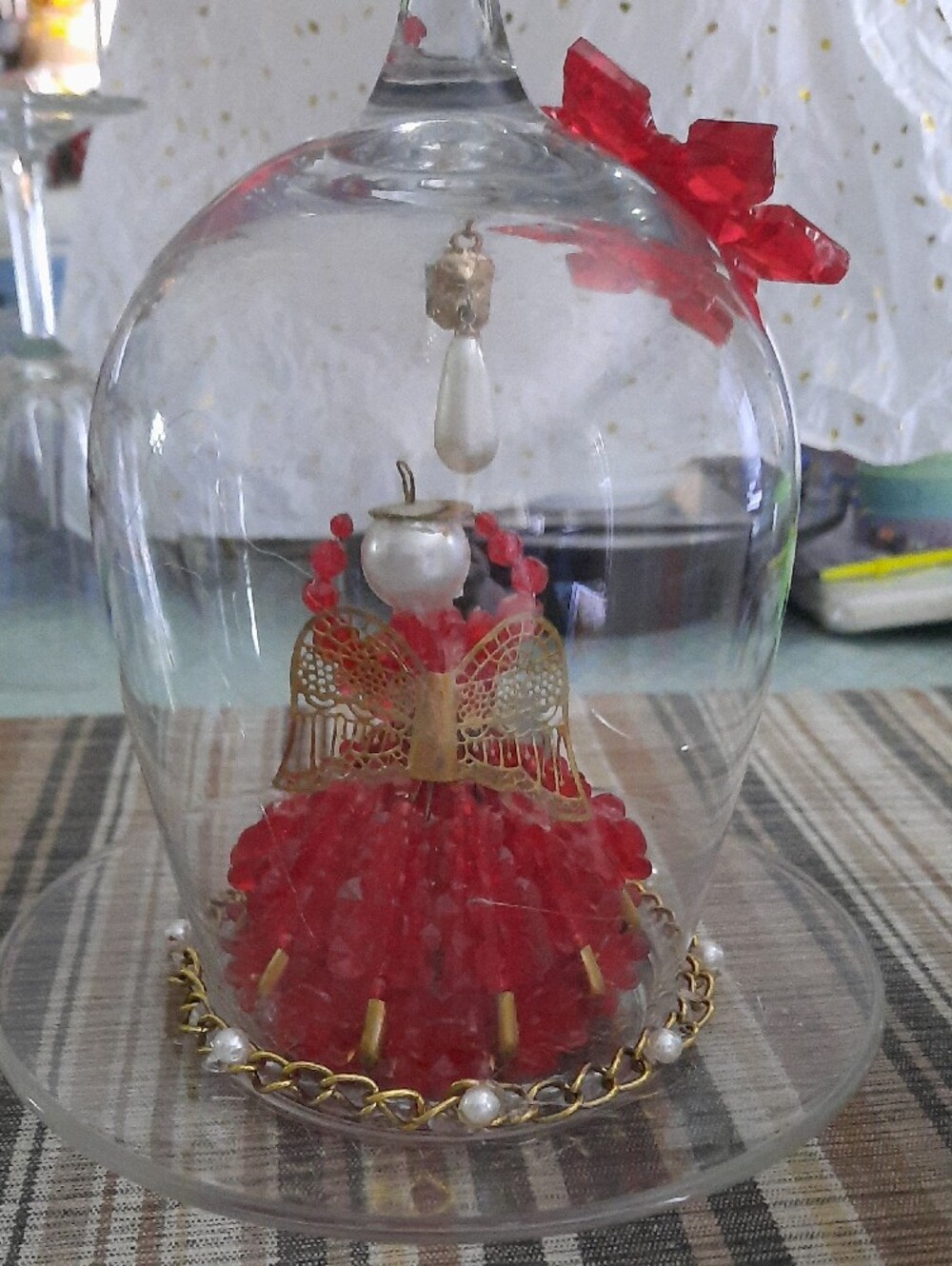 Red Handmade Bead-safety Pin Angel Wineglass Candle Holder - Picture 4 of 4